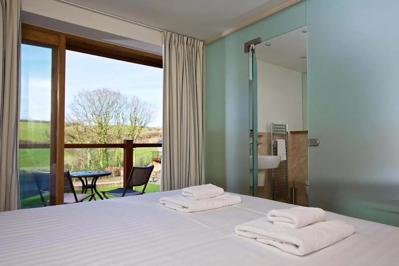 Dartmouth Green Lodges Lodge Dartmouth