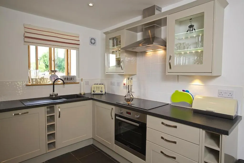 Lodge Dartmouth Green Lodges Dartmouth