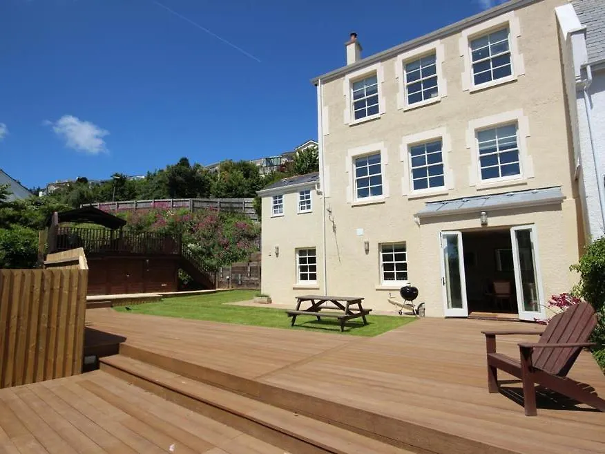Holiday home Fairview House *