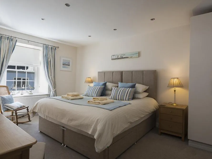 Gooder House Dartmouth