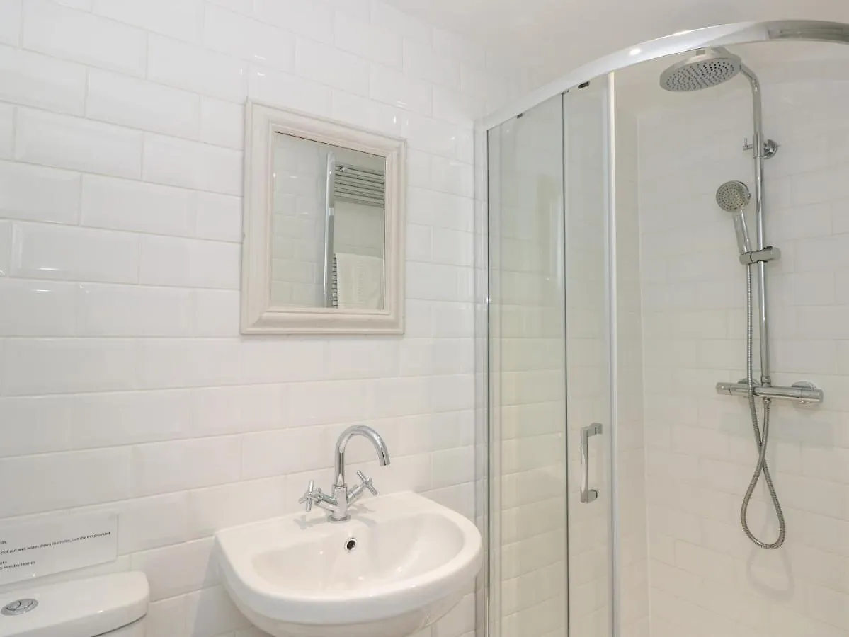 Apartment 2 22 Foss Street