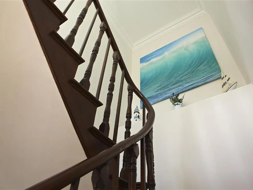 Holiday home Balmoral House