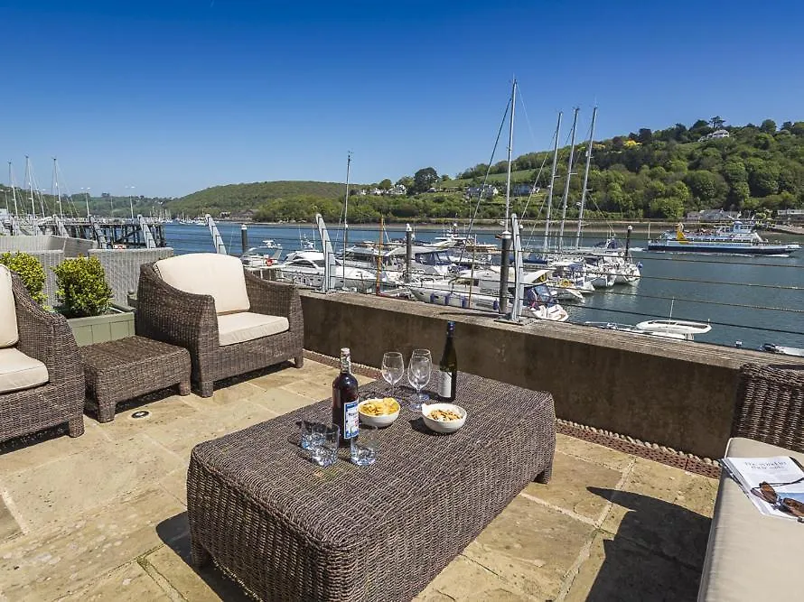 28 Dart Marina * Dartmouth