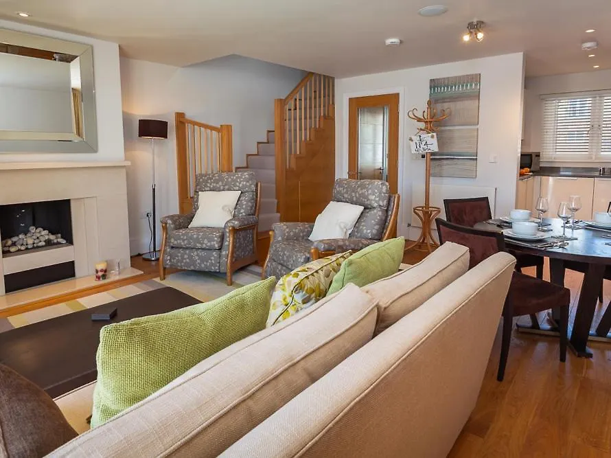 4 Dart Marina Holiday home