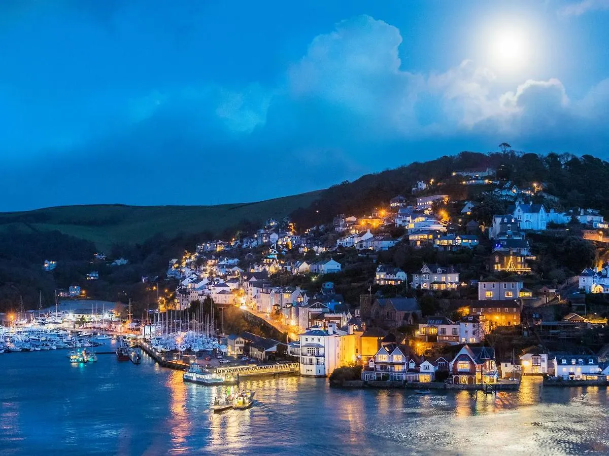 Harbour Heights Dartmouth