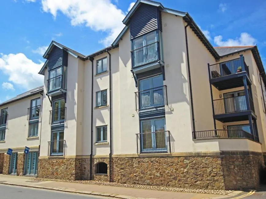 Freshford, 3 House