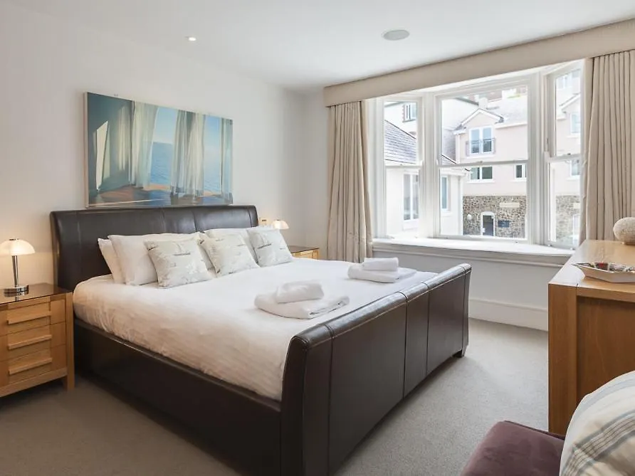 Apartment 7 Dart Marina Dartmouth