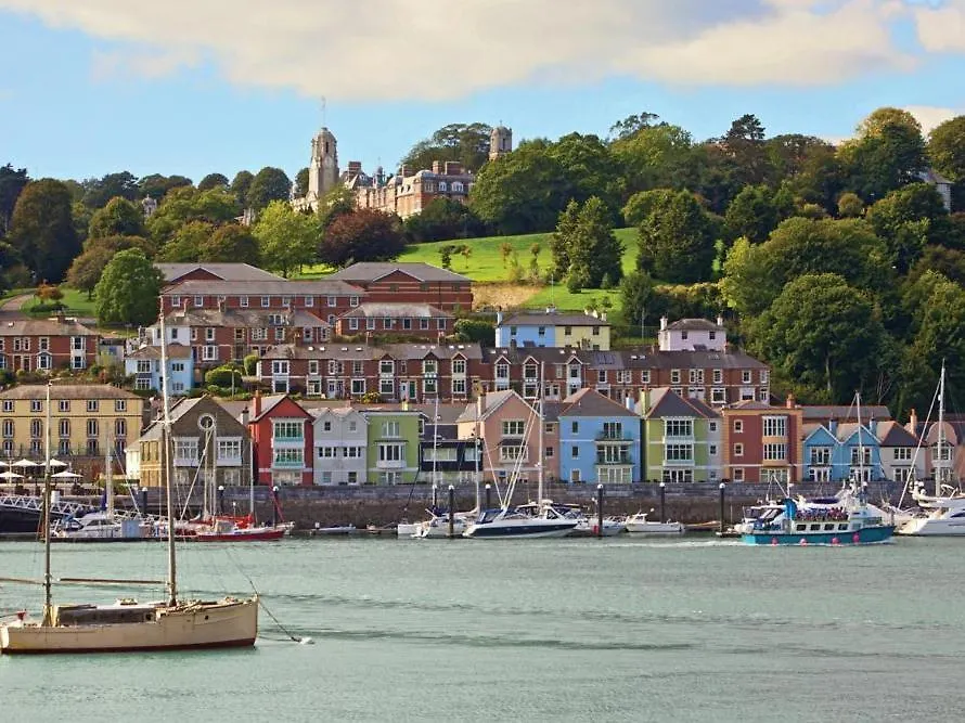 7 Dart Marina Dartmouth