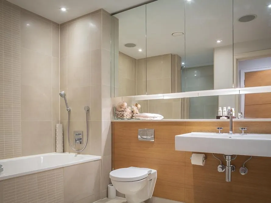 7 Dart Marina Apartment