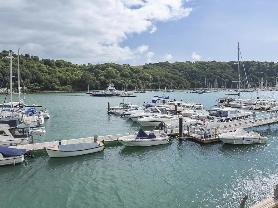 7 Dart Marina Dartmouth