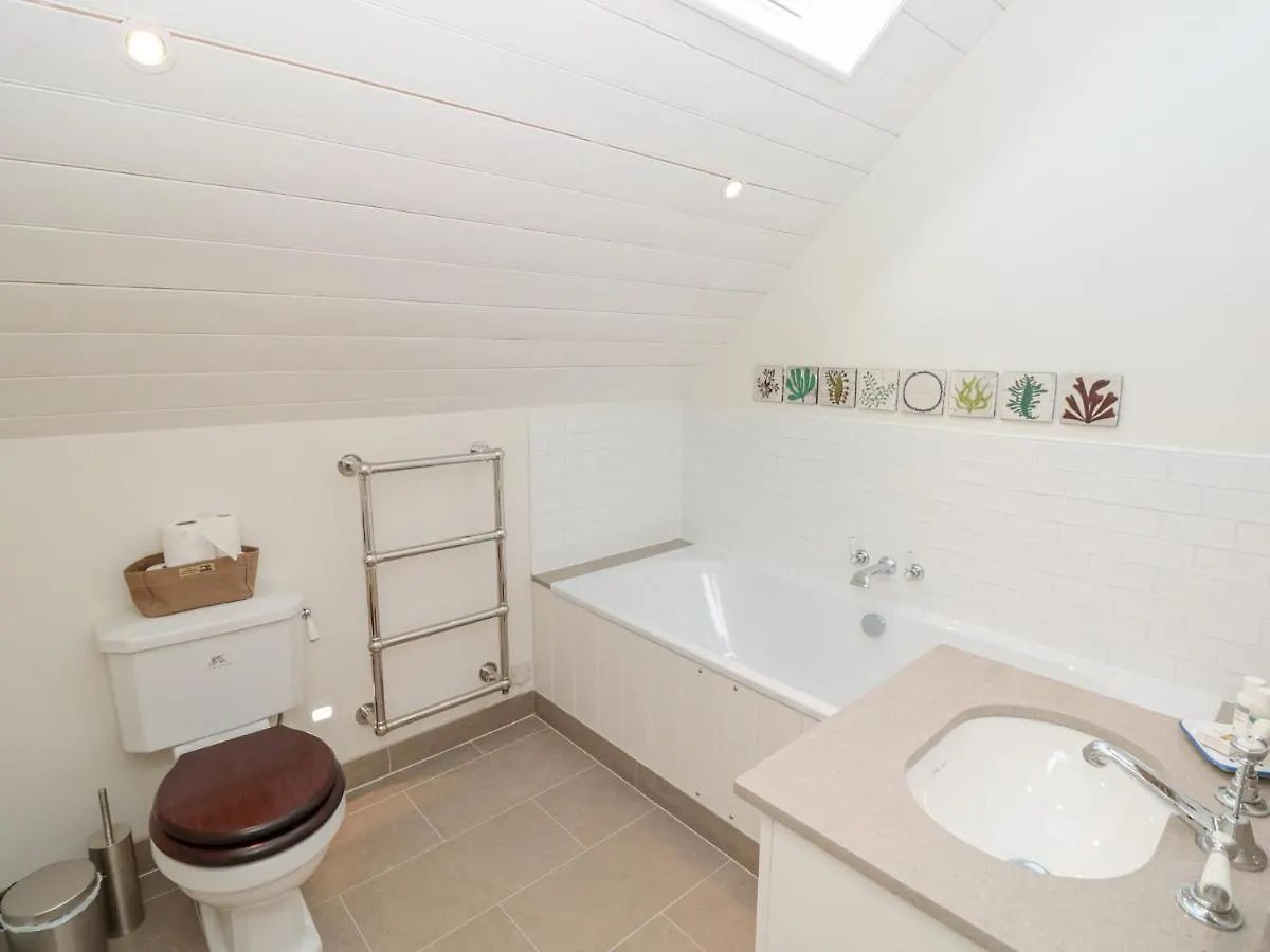 Holiday home Willow Dartmouth