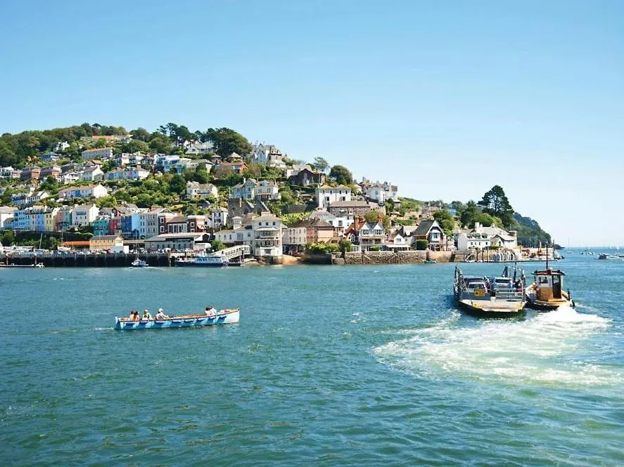Amberley * Dartmouth