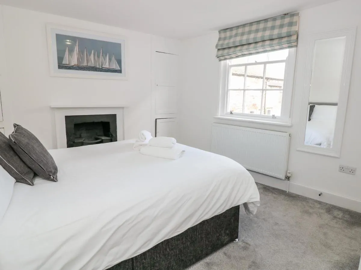 2 22 Foss Street Apartment Dartmouth
