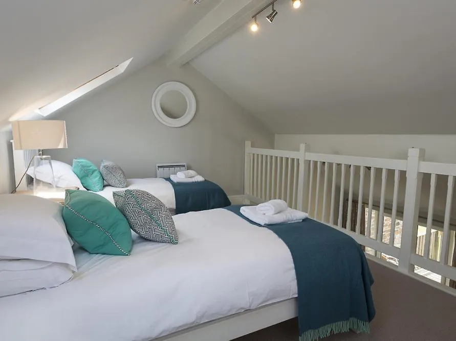 Holiday home 4 Keeper's Cottage, Hillfield Village Dartmouth