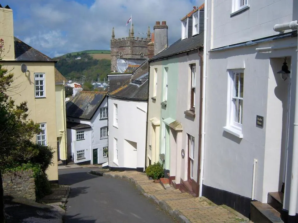 Onedin House Dartmouth
