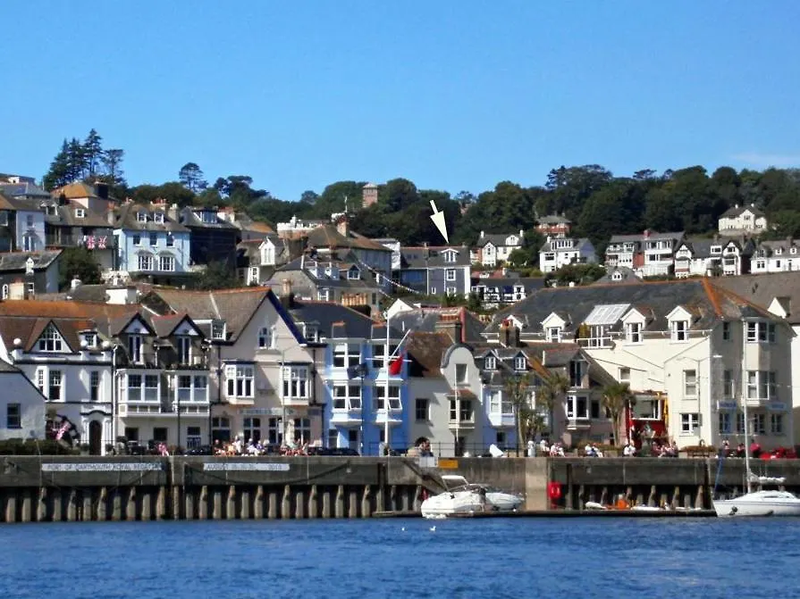 Holiday home Onedin House Dartmouth