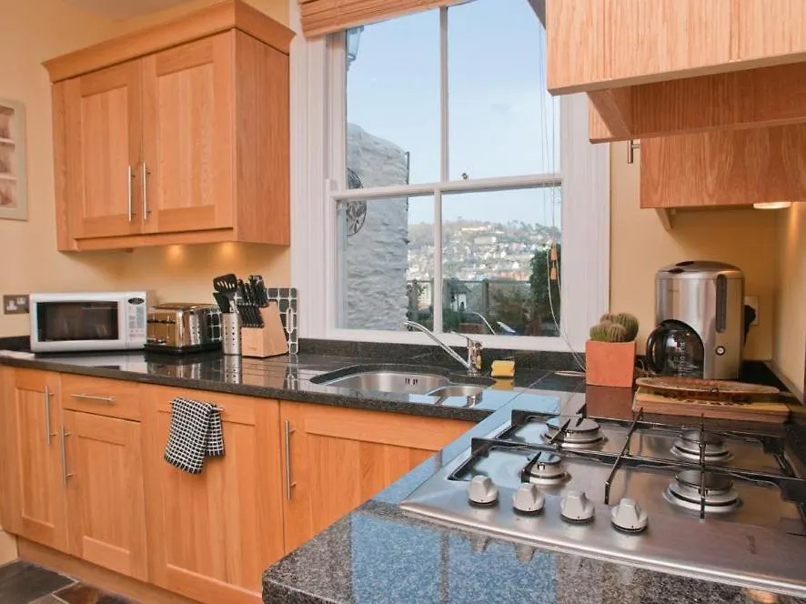Holiday home Onedin House Dartmouth