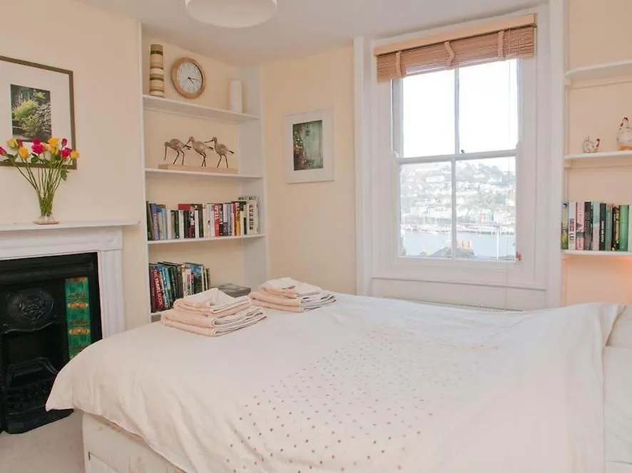 Holiday home Onedin House Dartmouth