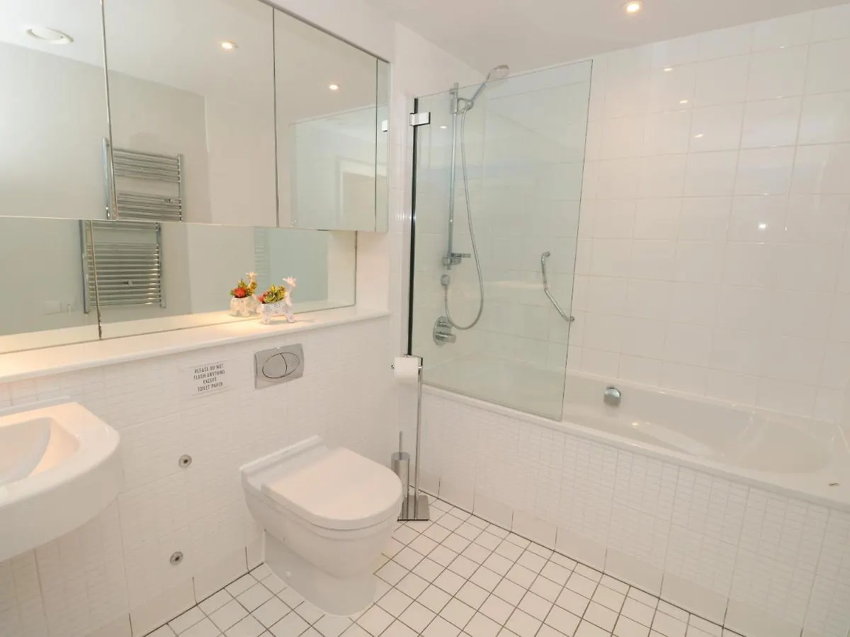 Apartment 42 Dart Marina *