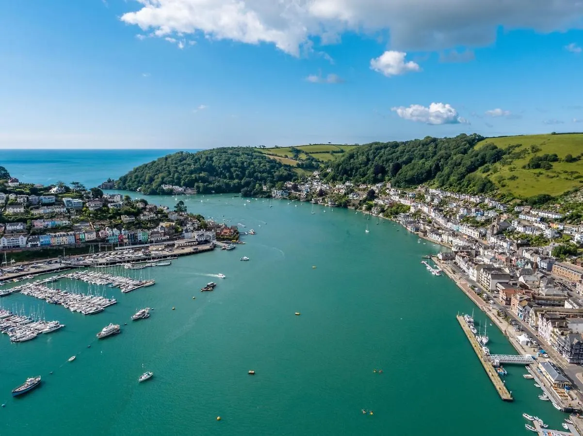 Waterfront House Nocleg ze śniadaniem Dartmouth
