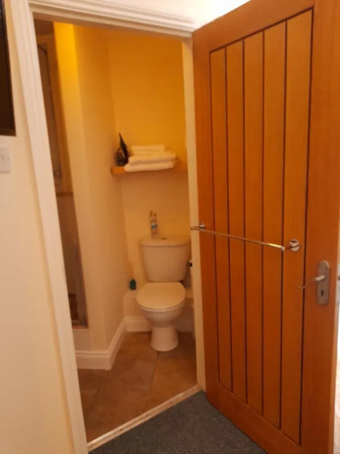 17 Foss Street דארטמות'