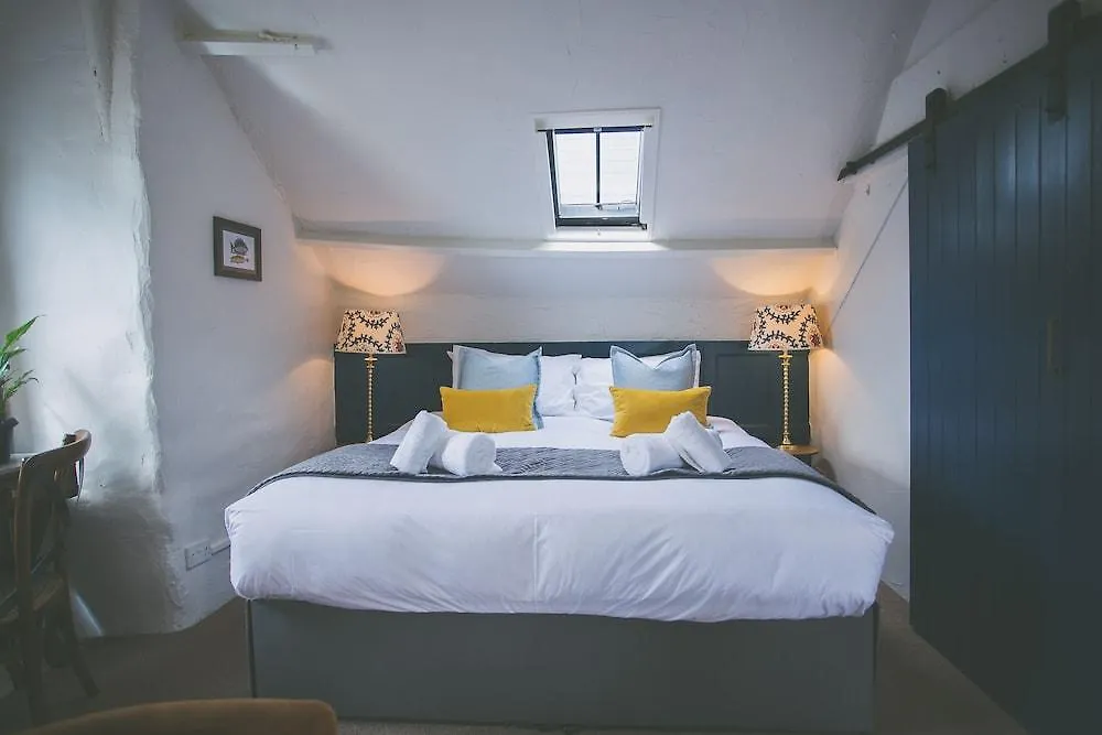 Bayards Cove 3* Дартмаут