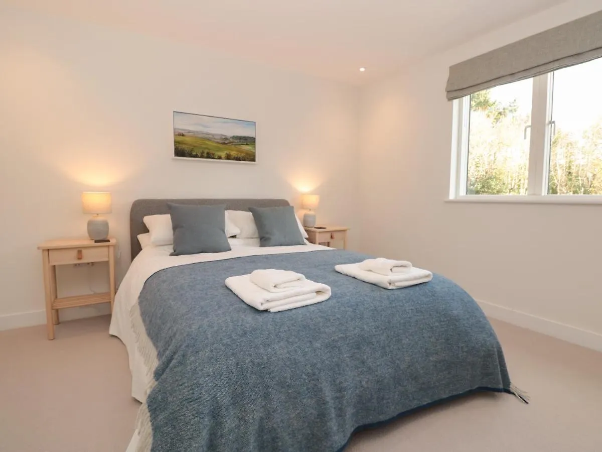 Tatil Evi 4 Court Terrace, Hillfield Village Dartmouth