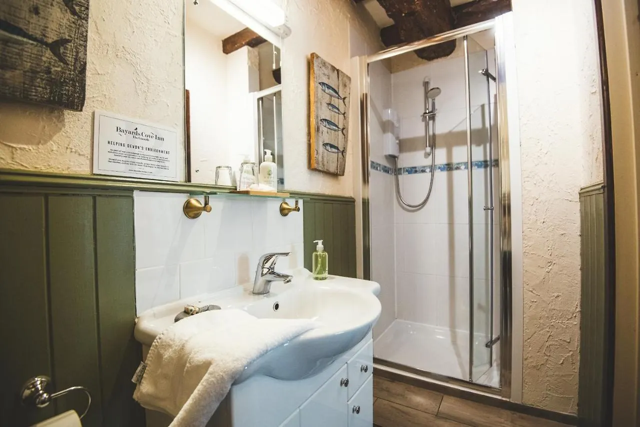 Bayards Cove Мини-отель 3*