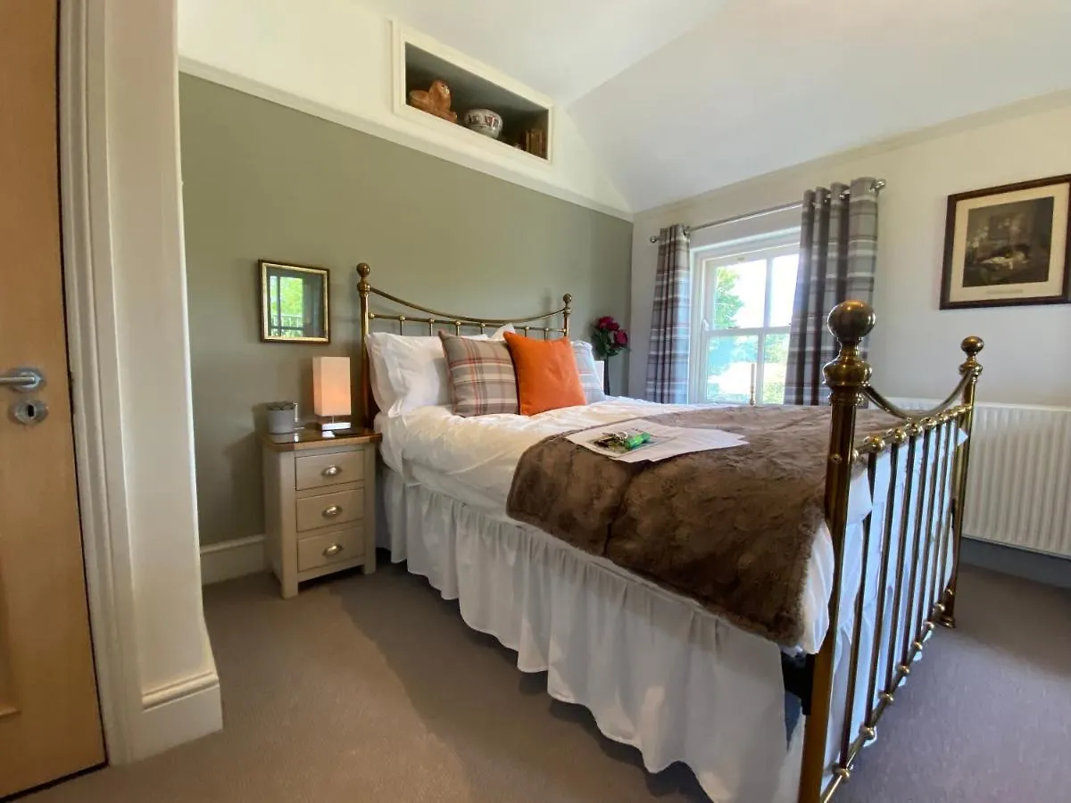Downton Country And; Self Catering * Dartmouth