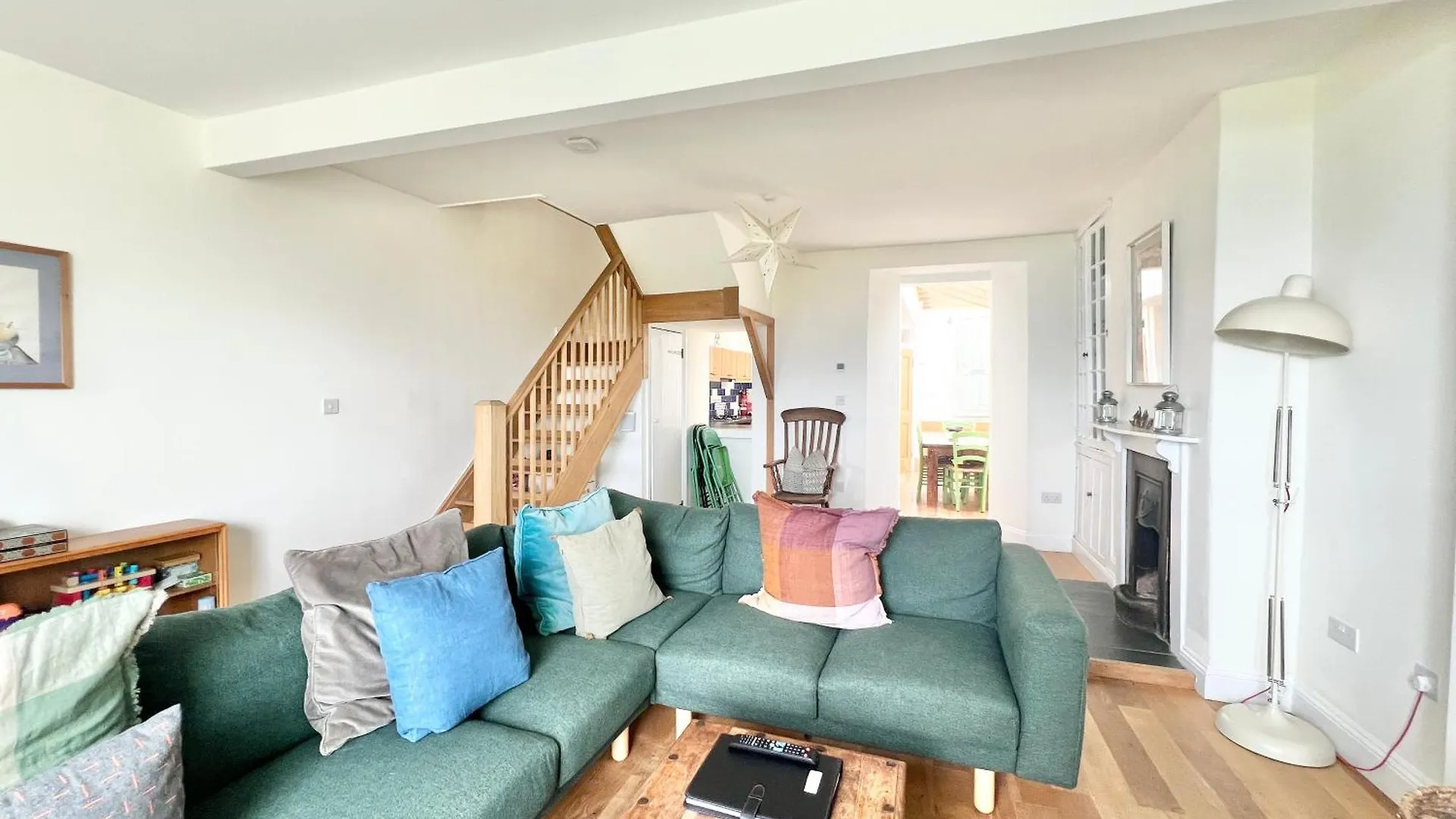 3 Bedroom Stunning House With Garden And Amazing Sea Views * 达特茅斯