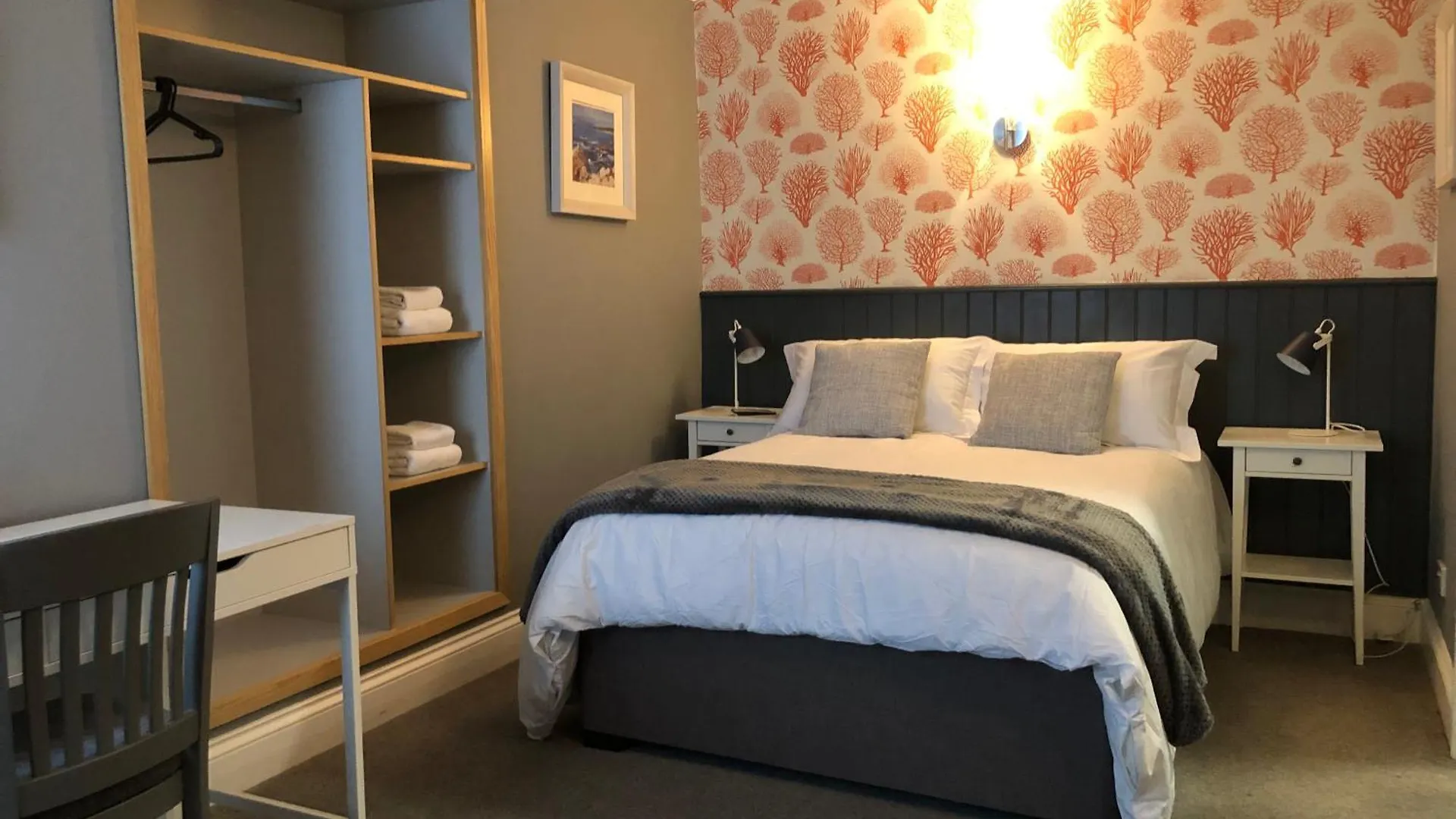Seale Arms Bed & Breakfast Dartmouth