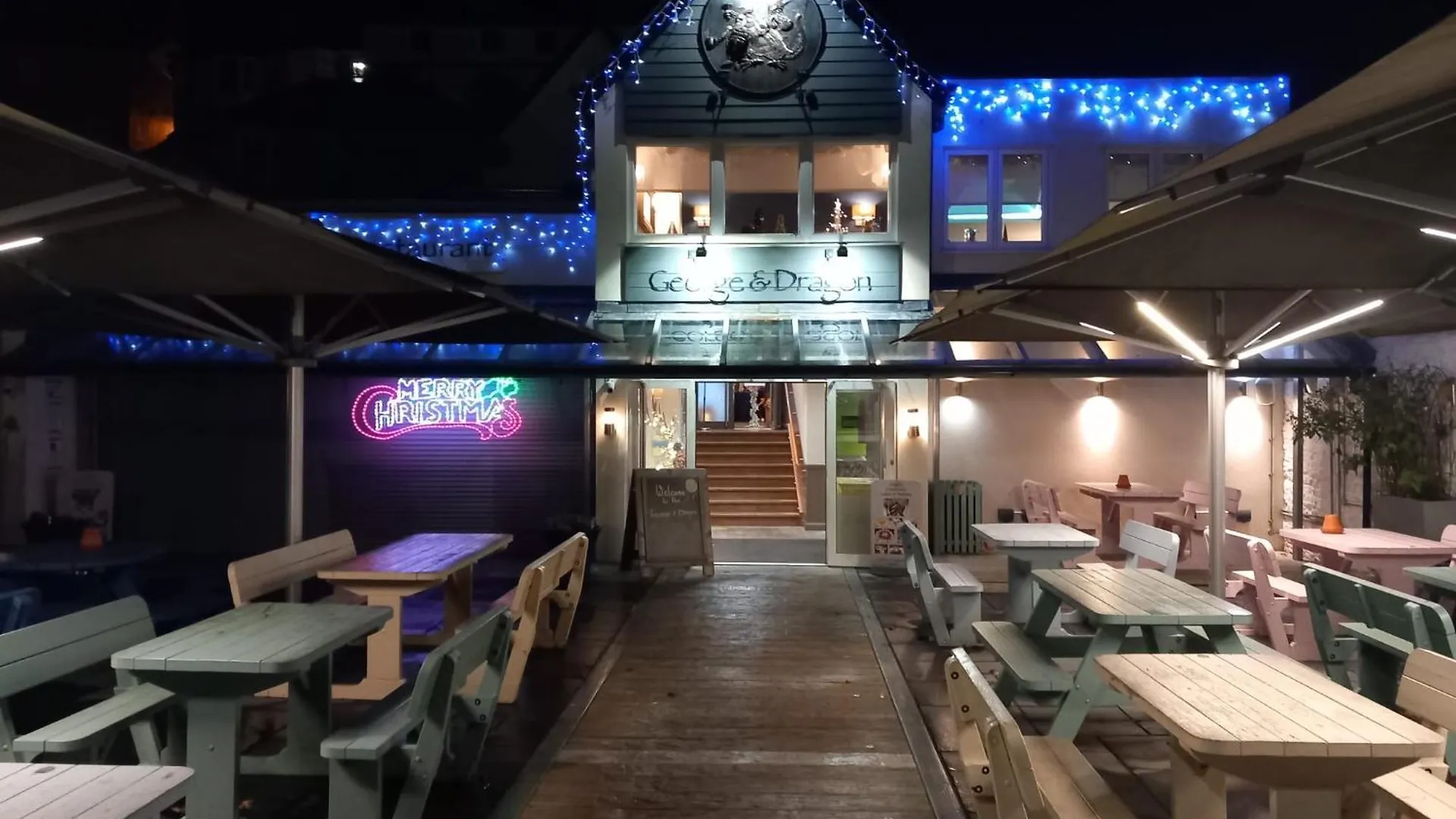 George & Dragon ダートマス