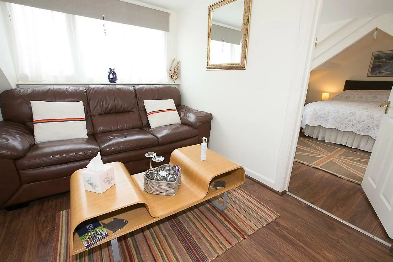Гостевой дом Southford House