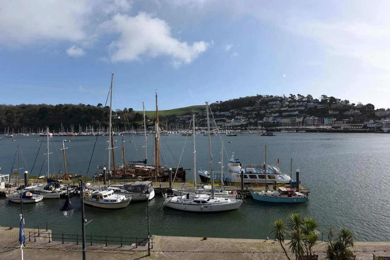 Harbourside 1